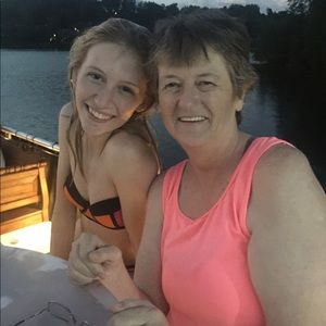 Meet your Posher, Theresa